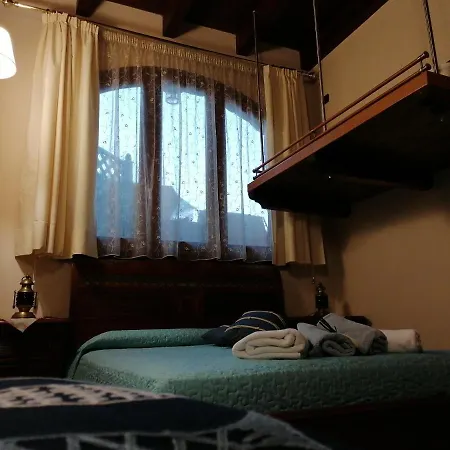 Vela Club House 펜션 칼리아리